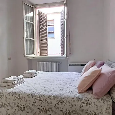Claire Apartment *