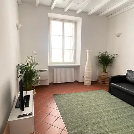 Claire Apartment
